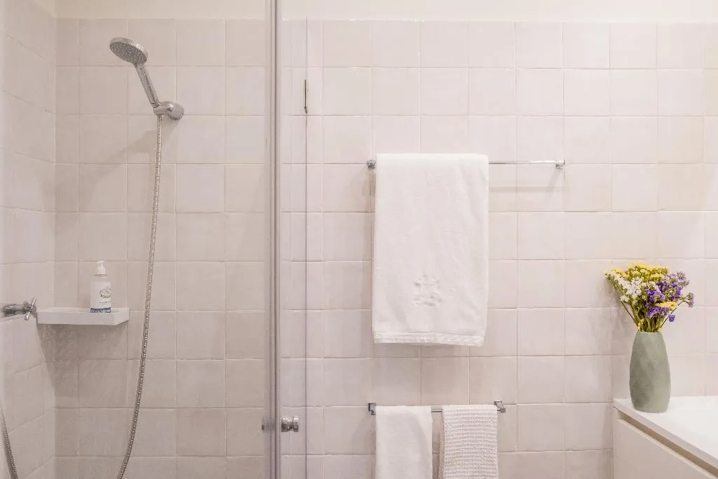 Double or Twin STANDARD Room, Eighteen21 Houses - Quinta Velha, Lisbon