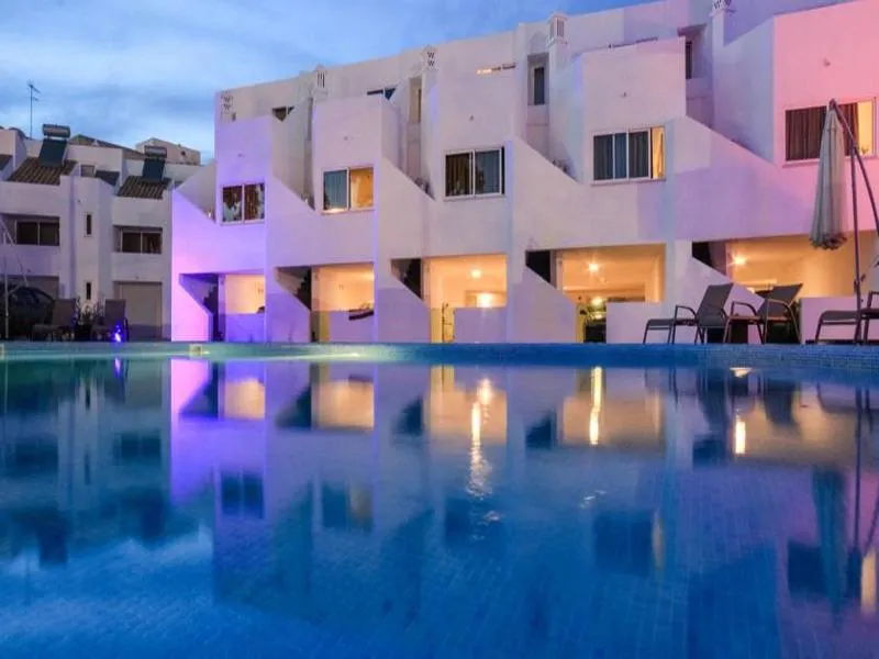 Pool, Lagoa Apartment Hotel, Algarve