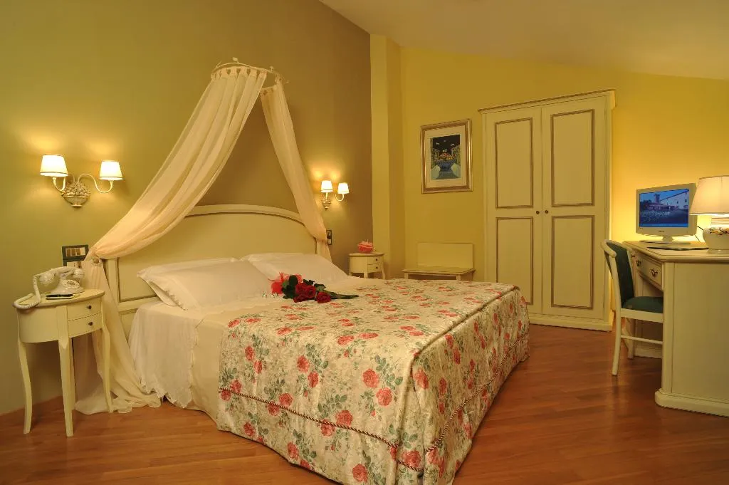 Double or Twin SUPERIOR Room, Relais San Clemente, Perugia