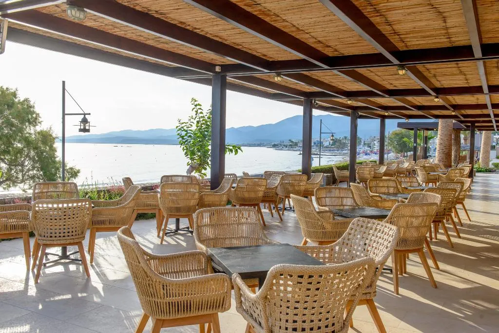 Bar, Blue Sea Beach Affiliated by Melia, Crete