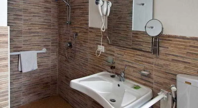 QUADRUPLE STANDARD Room, Bed and breakfast Operà, Palermo
