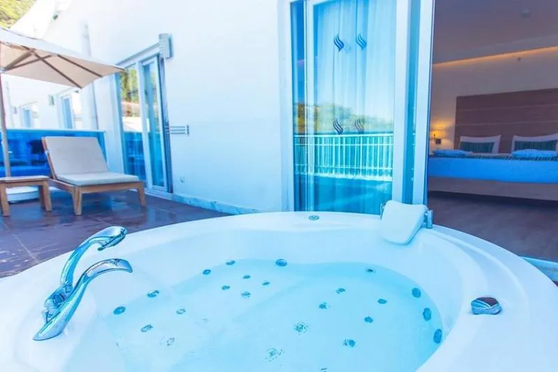 DOUBLE DELUXE WITH JACUZZI Room, Garcia Resort & Spa, Dalaman