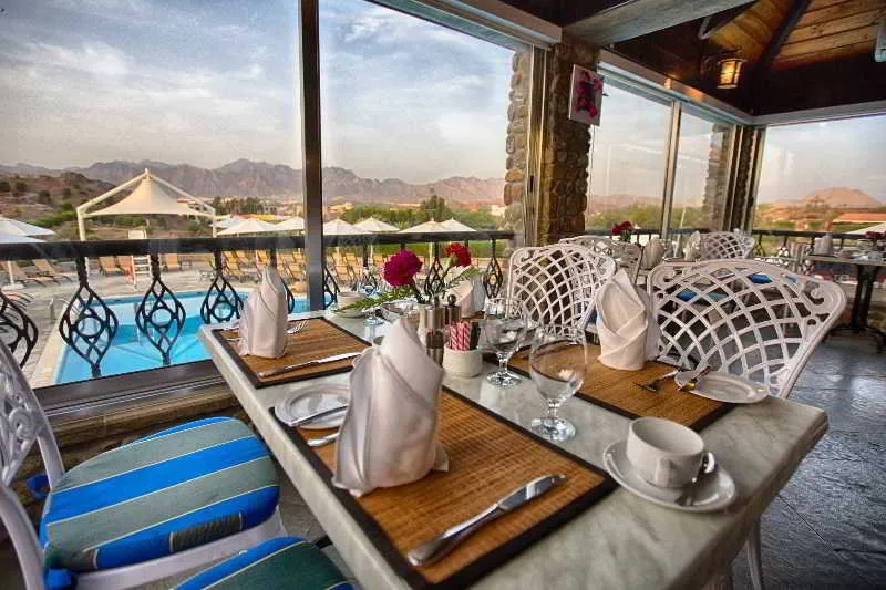 Restaurant, JA Hatta Fort Hotel, Dubai