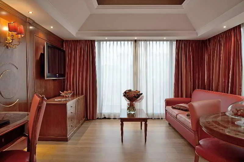 Room, Hotel Homs, Rome