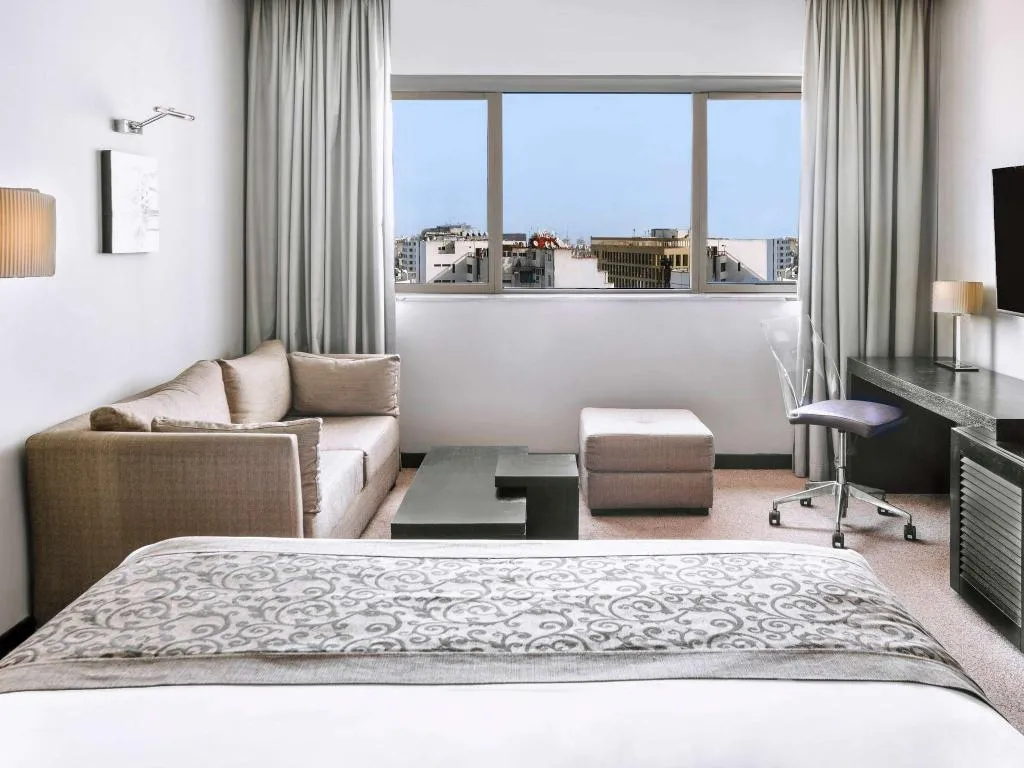 Room DELUXE KING BED Room, Movenpick Hotel Casablanca, Casablanca
