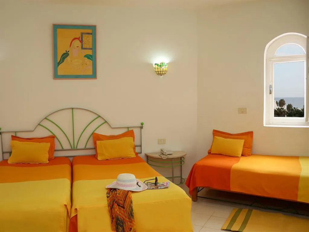 TRIPLE STANDARD Room, Le Zenith, Tunisia
