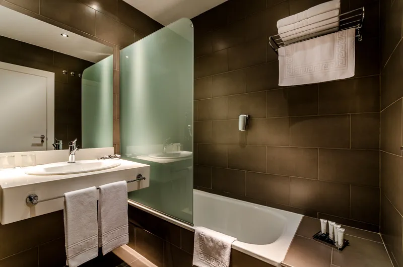 Room, YIT Via Sevilla Mairena Hotel, Seville