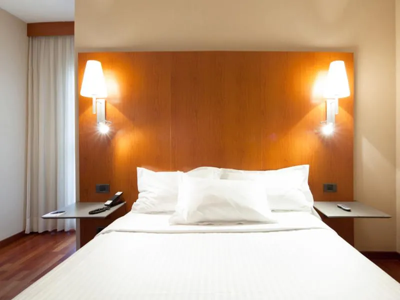 DOUBLE SINGLE USE STANDARD Room, Ciutat Martorell, Barcelona