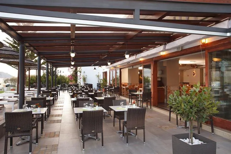 Restaurant, Alianthos Estate Resort, Crete