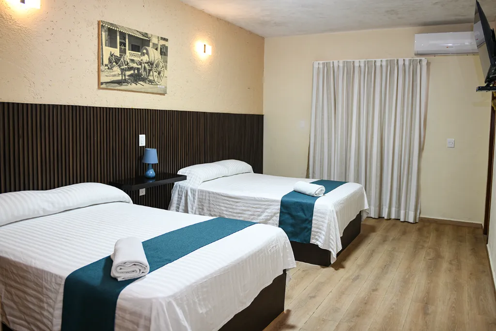 QUADRUPLE TWO BEDS Room, Hotel U Xul Kah Campeche, Cancun Area