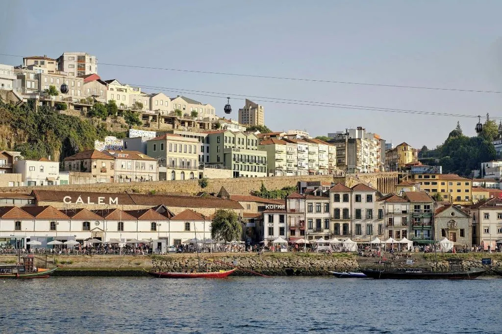 Sports and Entertainment, Origine Porto Gaia A Tribute Portfolio Hotel, Porto