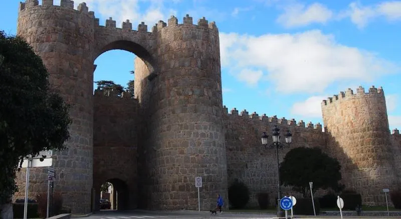 General view, Arco San Vicente, Madrid