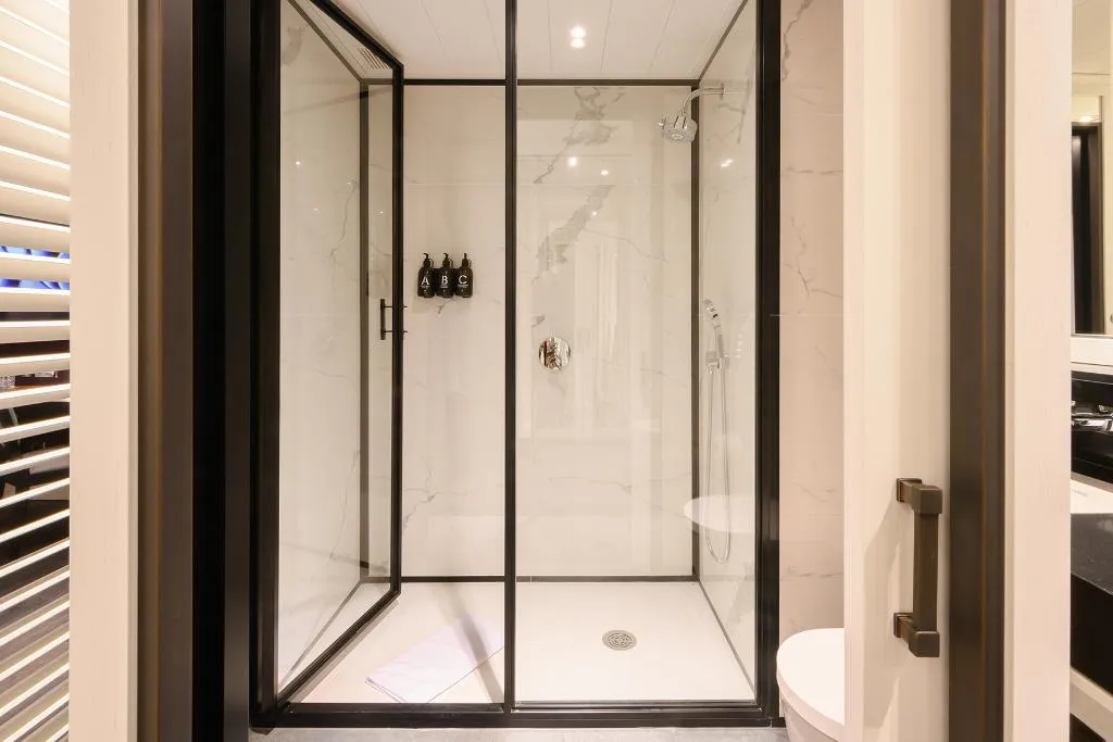 DOUBLE STANDARD Room, Seventy Barcelona, Barcelona