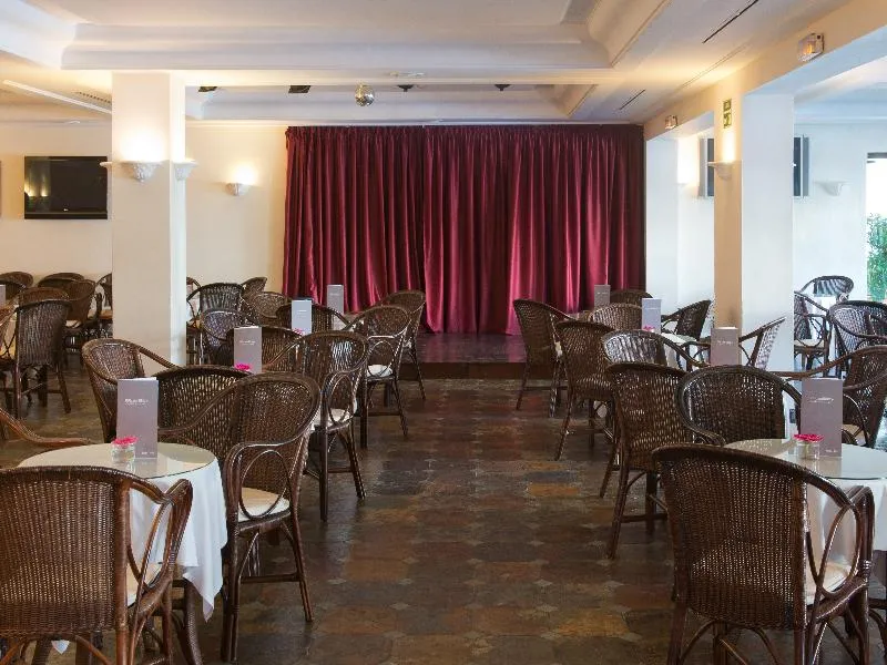 Sports and Entertainment, Bluebay Banús, Costa Del Sol