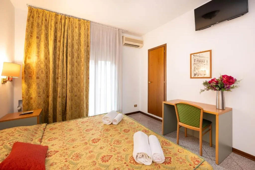 Room, Camelia Rooms Venice, Venice