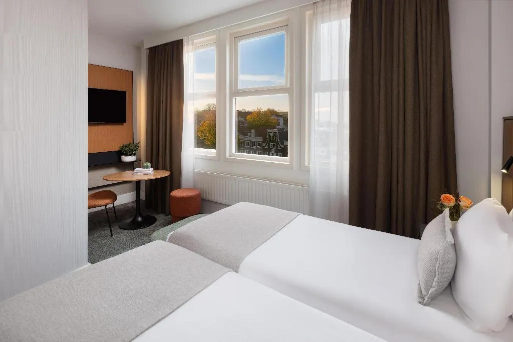 DOUBLE BASIC Room, NH City Centre Amsterdam, Amsterdam