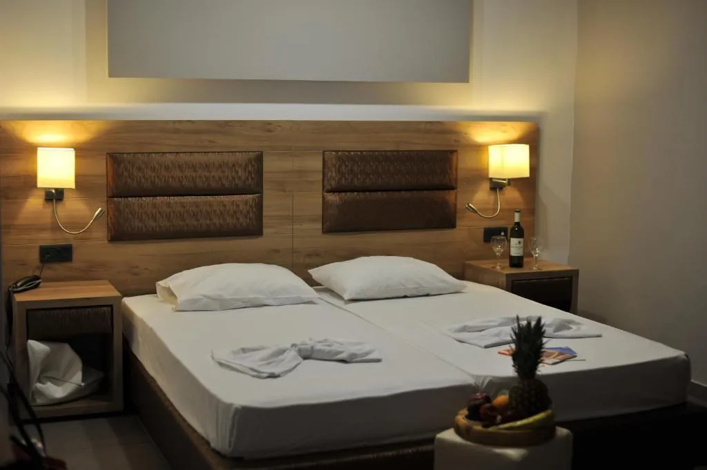 Room, Porto Plazza Hotel, Crete