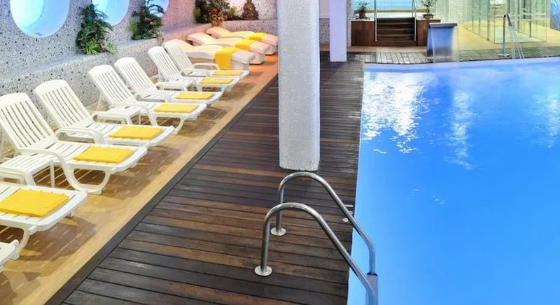 Pool, GHT Oasis Tossa & Spa, Costa Brava