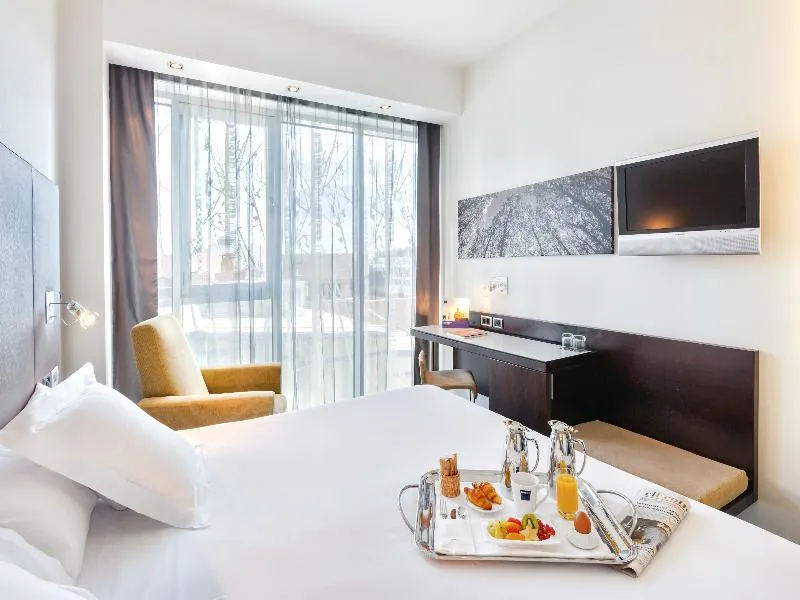 Double or Twin SUPERIOR Room, Occidental Madrid Este, Madrid