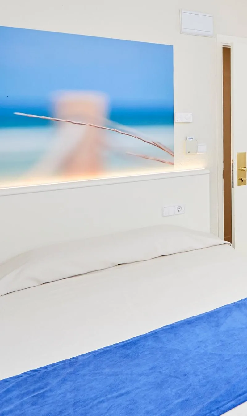 SINGLE STANDARD Room, El Cupido, Majorca