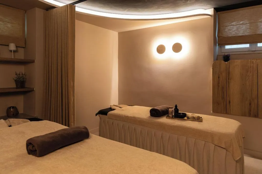 Sports and Entertainment, Medley Conceptual Living & Spa, Athens