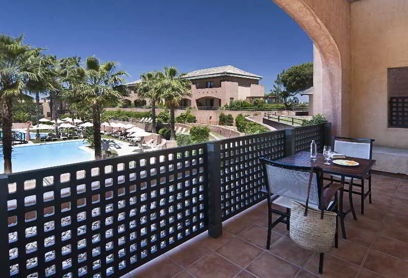 Terrace, DoubleTree by Hilton Islantilla Beach Golf Resort, Costa De La Luz