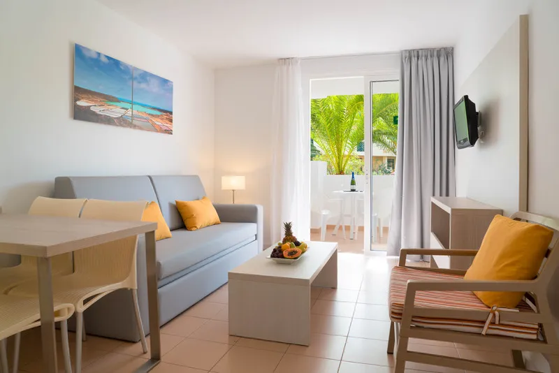 Room, El Trebol, Lanzarote