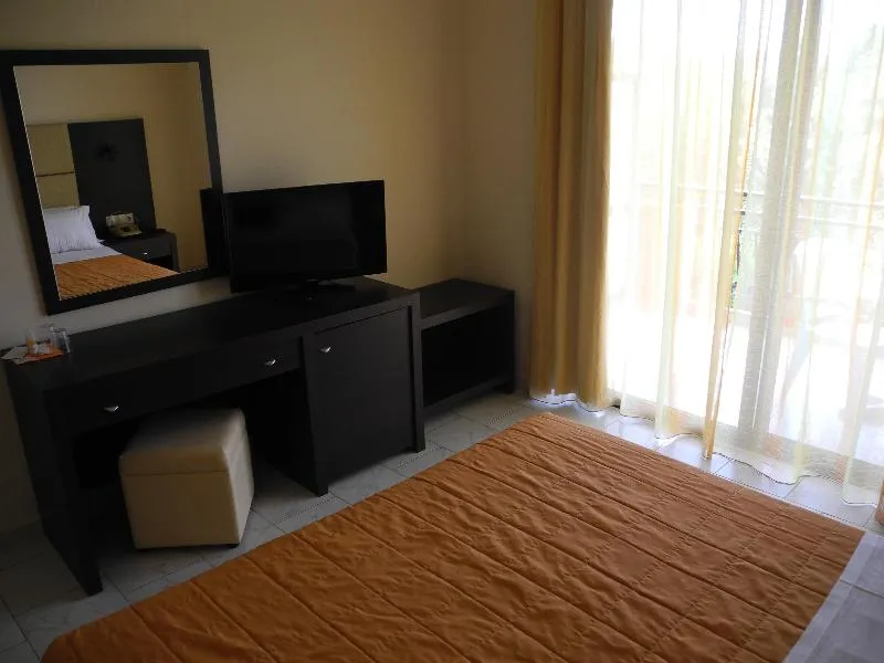 Double or Twin STANDARD Room, Pegasus Hotel, Corfu
