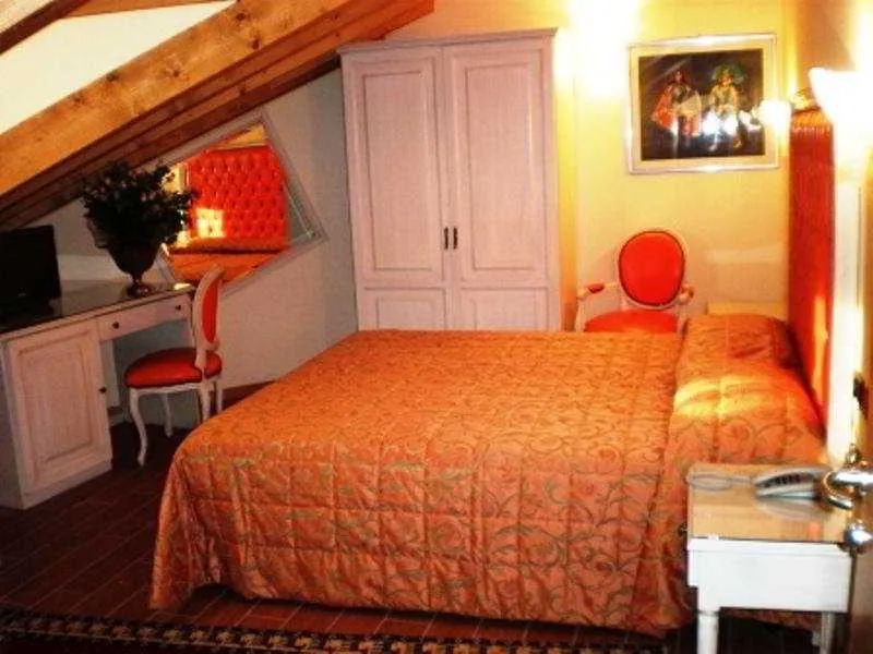 Room, Alle Torri, Venice