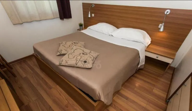 BUNGALOW CAPACITY 4 Room, Happy Village & Camping, Rome