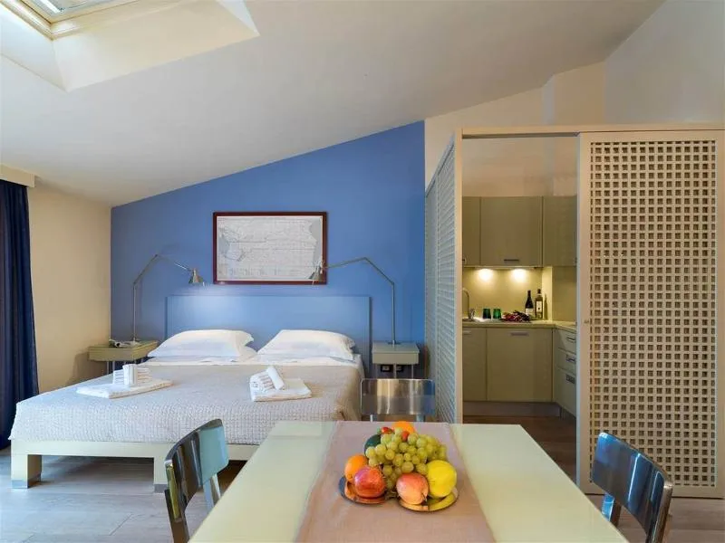 STUDIO SUPERIOR Room, Popartment, Florence