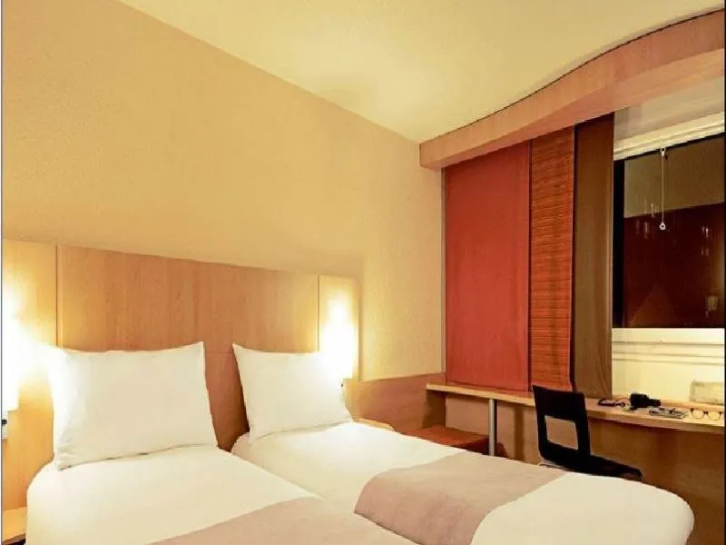 Room, Ibis fes, Fez