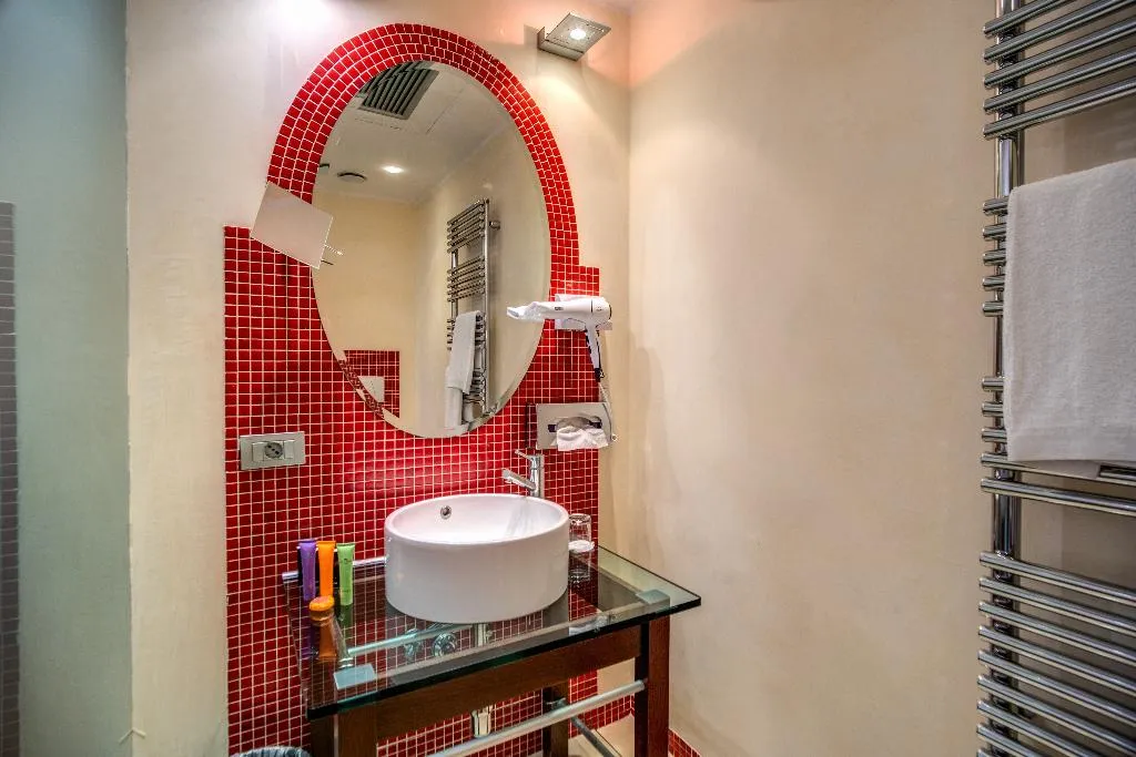 SINGLE STANDARD Room, La Griffe Hotel Roma, Rome