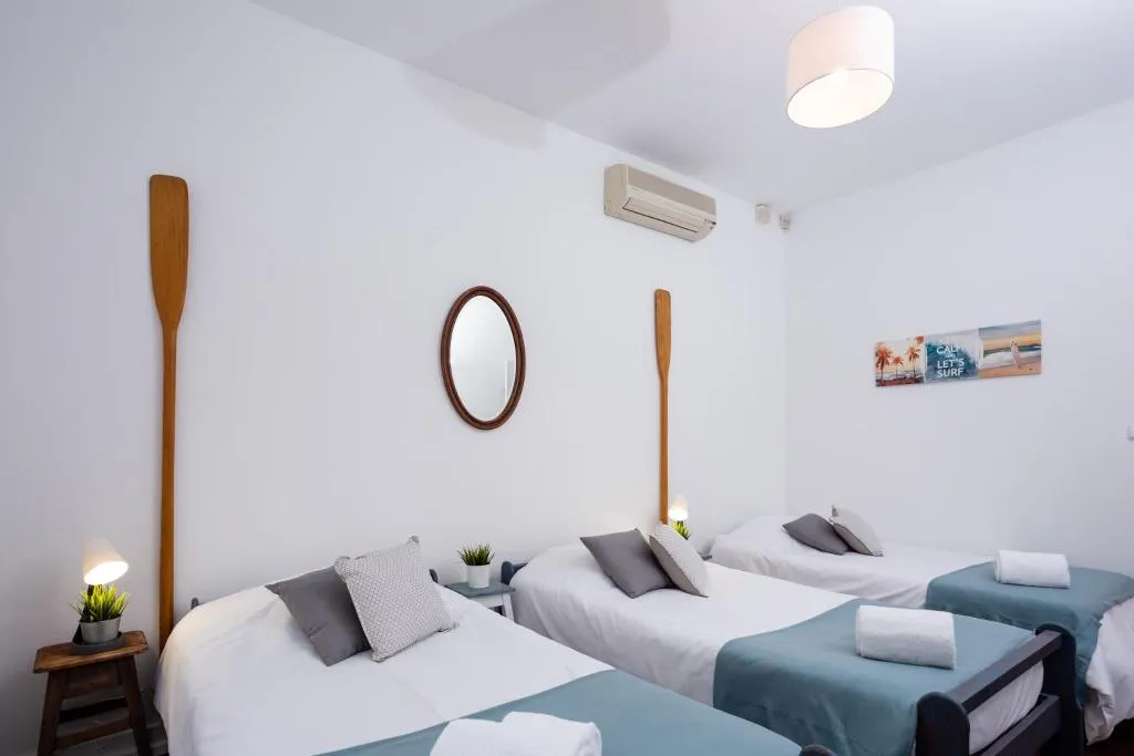 TRIPLE STANDARD Room, Kais do Sol, Lisbon
