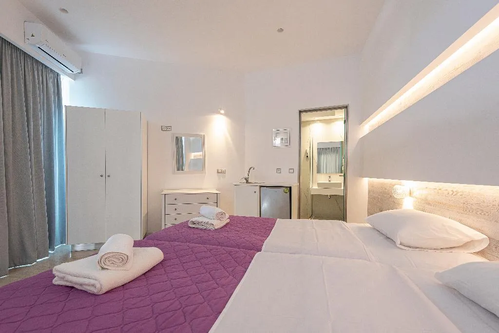 STUDIO SUPERIOR Room, Origin, Kos