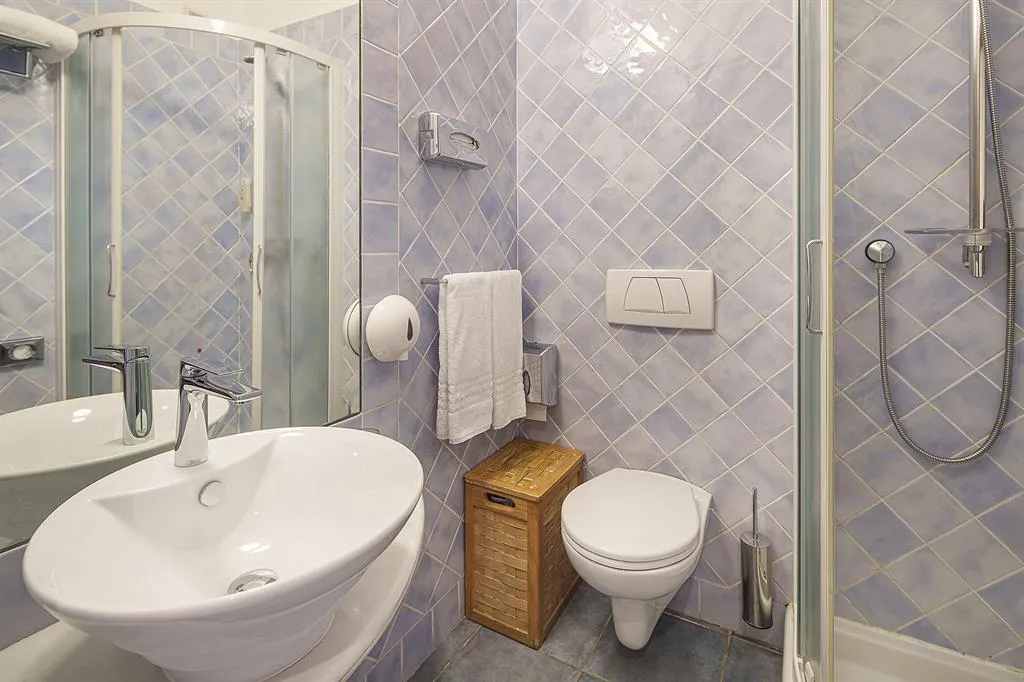 TRIPLE CLASSIC Room, Alberi Del Paradiso, Palermo