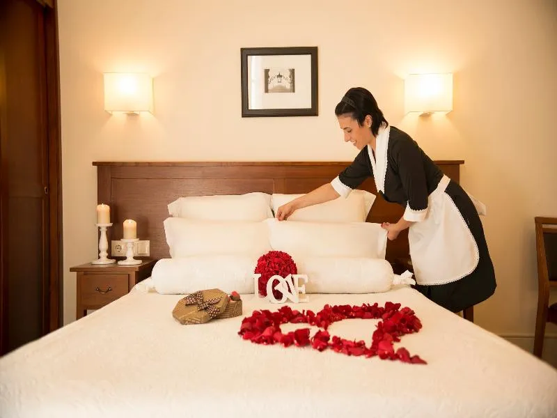 DOUBLE STANDARD Room, Aliados, Porto