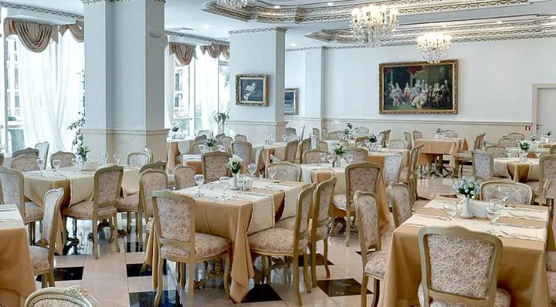 Restaurant, Planeta Hotel & Aquapark - All Inclusive, Bourgas