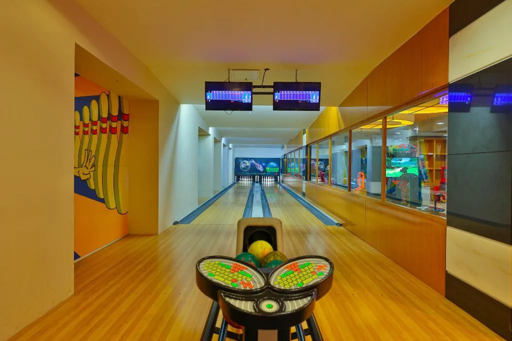 Sports and Entertainment, Crystal Family Comfort Collection, Antalya