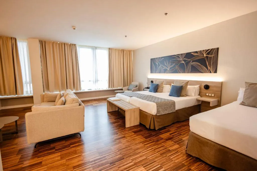 TRIPLE CAPACITY 3 Room, Hotel Escuela Santa Cruz, Tenerife