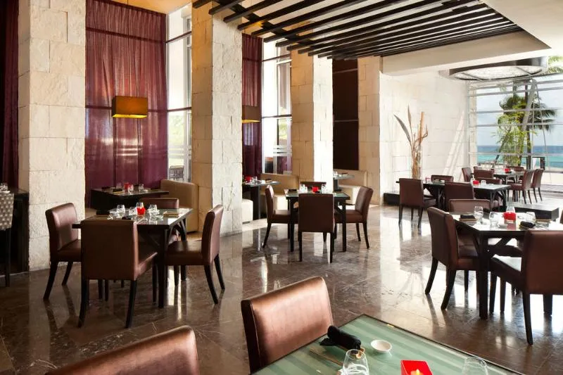 Restaurant, Residences at The Fives, Playa Del Carmen