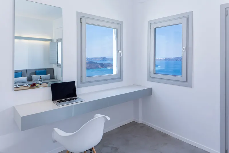 SUITE HONEYMOON Room, Alti Santorini Suites, Santorini