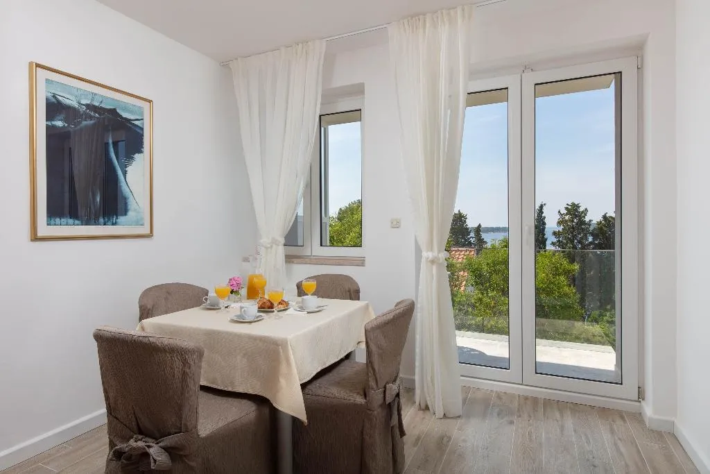 APARTMENT ONE BEDROOM Room, Pharia Aparthotel, Split