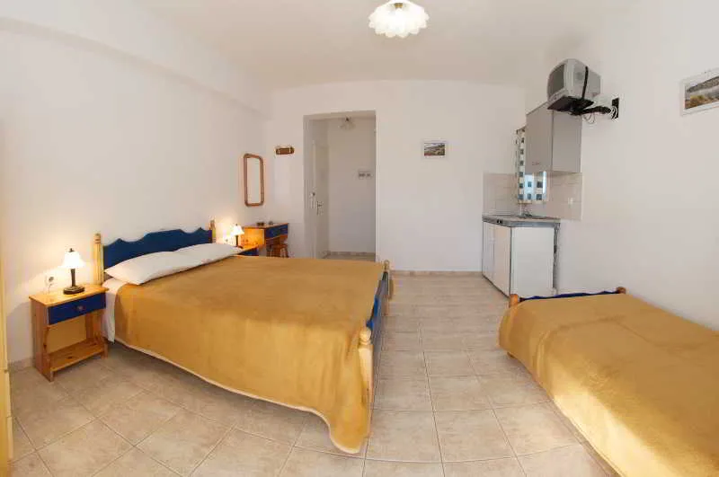 Room, Dimitris Studios, Kefallinia