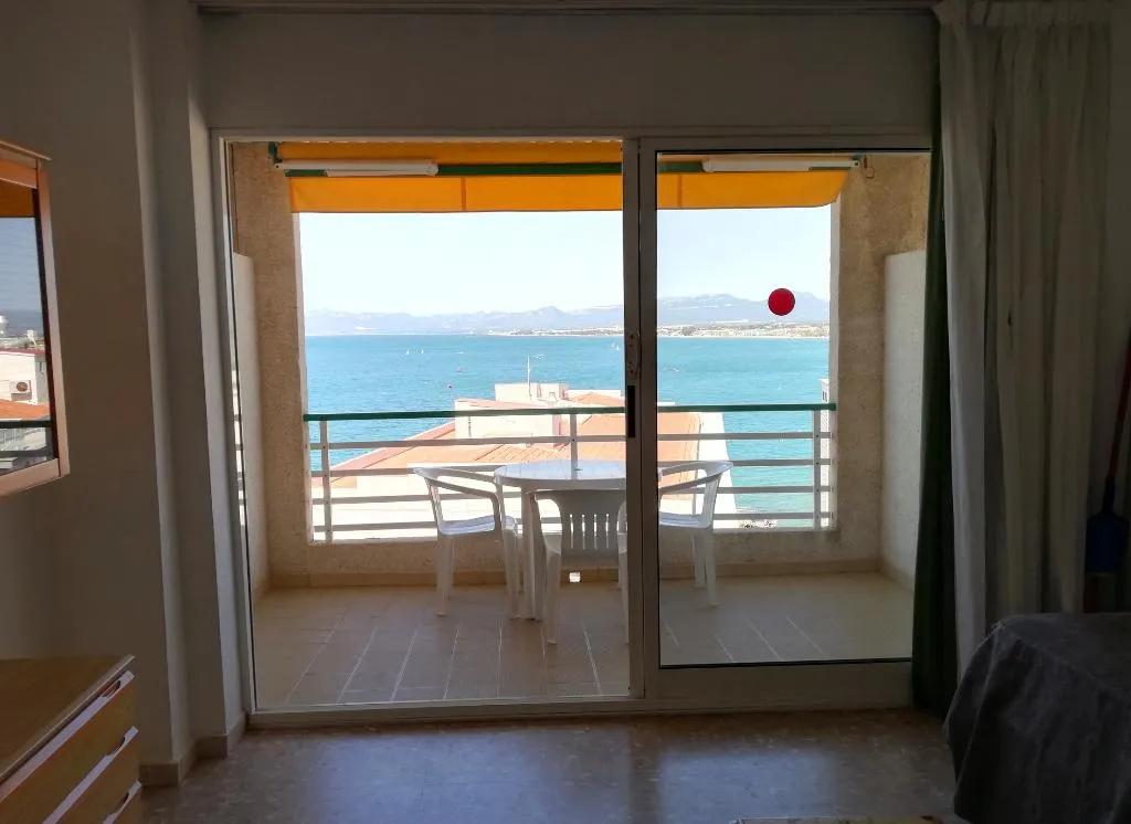 APARTMENT CAPACITY 4 Room, Paradis, Costa Dorada