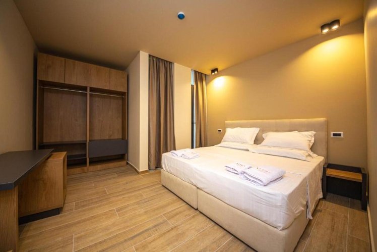 Alion Hotel 21, Durres