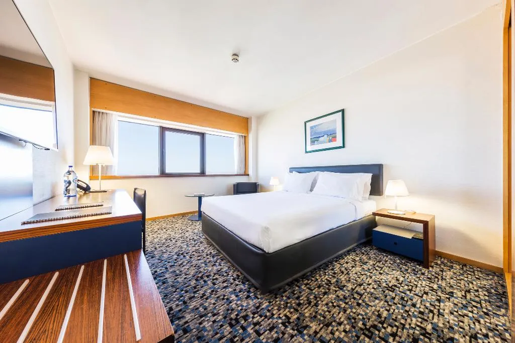 DOUBLE STANDARD Room, Ramada by Wyndham Lisbon, Lisbon