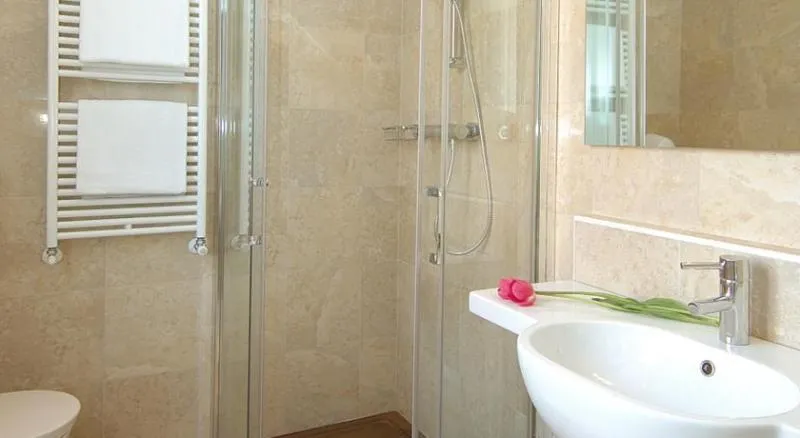 Room, Lugano Torretta, Venice