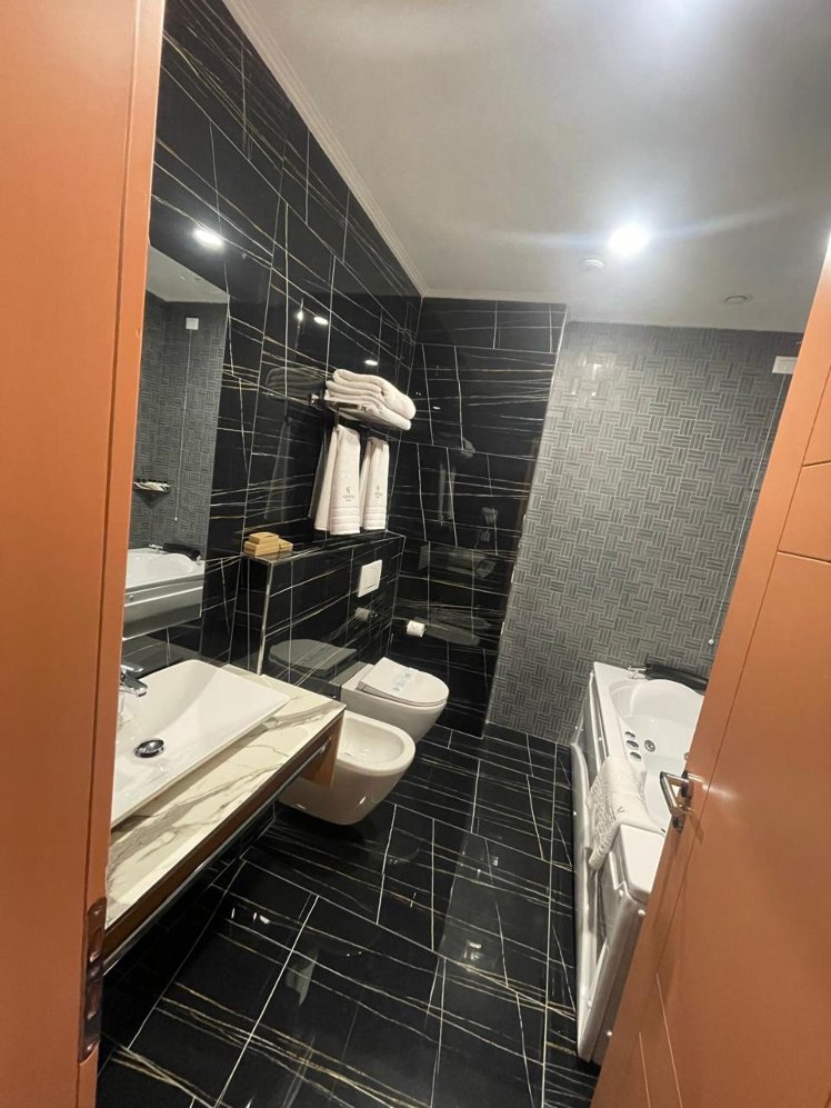 Martiness Hotel, Durres