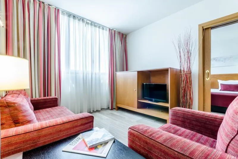 SUITE CAPACITY 1 Room, Exe Barbera Parc, Barcelona